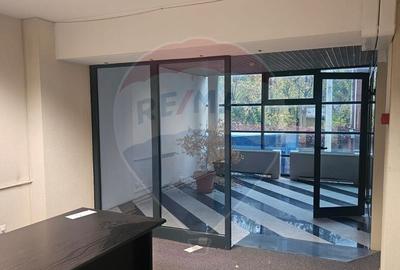 Hotel / Pensiune de vanzare in zona Barbu Vacarescu - 2