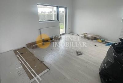 Duplex cu 4 camere cu Canalizare în Valea Lupului - 2