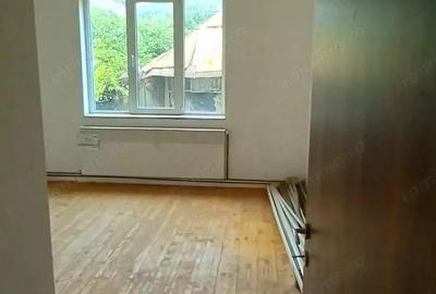 Casa 4 camere Goranu - Calea Bucuresti - 7