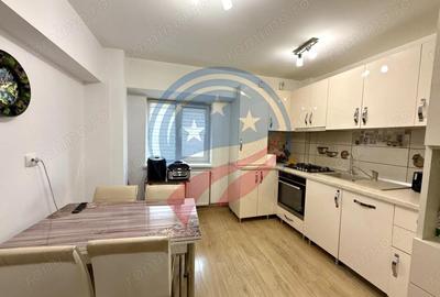 Apartament cu 4 camere decomandat în 1 Mai - 9