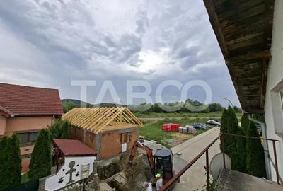 Casă cu 5 camere cu Teren 250 Mp în Central