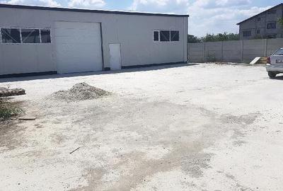 Spațiu comercial, de 200 mp, în Central - 4