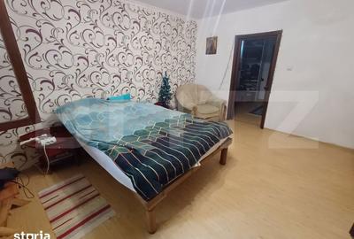 Casă cu 5 camere cu Teren 1720 Mp în Ipotești - 7