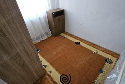 Apartament cu 2 camere decomandat în Astra