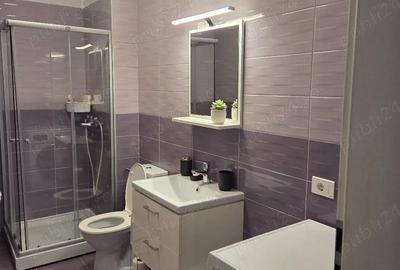 Apartament cu 3 camere decomandat în Central - 3