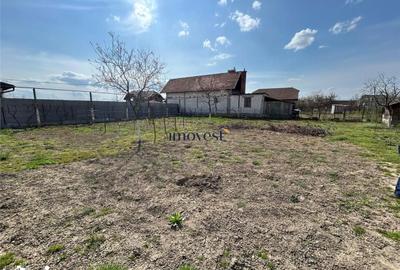 Casă cu 5 camere cu Teren 1200 Mp în Halmeu - 18