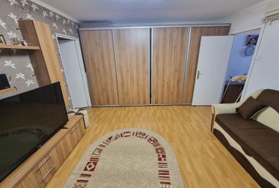 Apartament cu 4 camere decomandat în Nufărul - 4