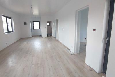 Casă cu 3 camere în Tăuții-Măgherăuș