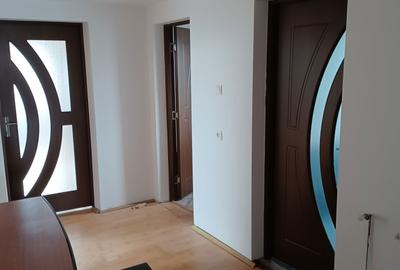 Apartament cu 2 camere decomandat în Central - 4