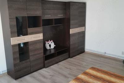 Inchiriez apartament 3 camere Craiova, zona Lapu?-Arges - 4