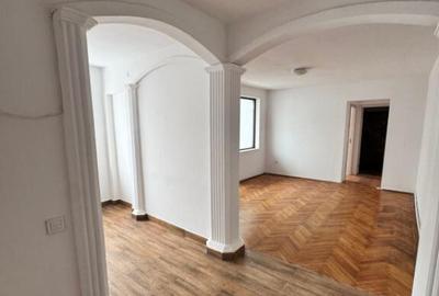 Apartament 2 camere, 55 mp , zona centrala etaj 2 - 5