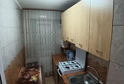 Inchiriez apartament 2 camere - 5