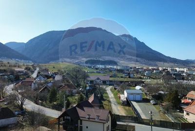 Teren Construcții intravilan de 1486 mp, în Central - 2