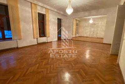 Apartament cu 4 camere decomandat în P-ța Maria - 8
