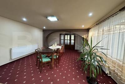 Casă cu 6 camere cu Teren 2500 Mp în Central - 13