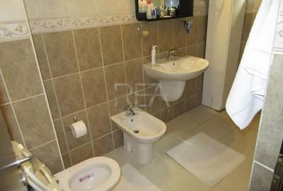 Casă individuală cu 5 camere cu Canalizare în 1 Decembrie 1918 - 8