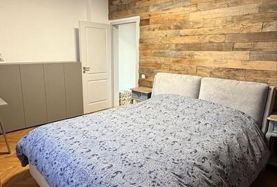 Apartament cu 4 camere în Central - 1