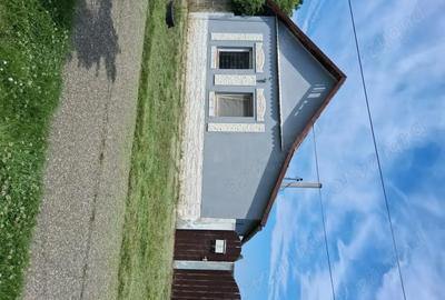 Casă cu 2 camere cu Teren 1200 Mp în Central - 1