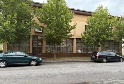 Spațiu comercial, de 280 mp, în Central - 1