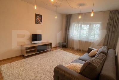 Apartament cu 3 camere decomandat în Obcini