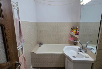 Apartament cu 2 camere decomandat în Tomis III - 6