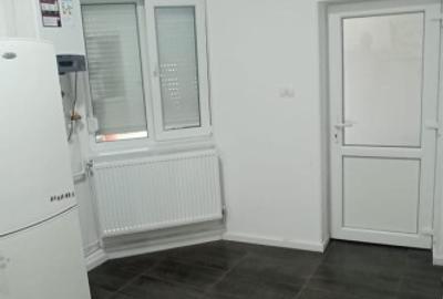 Garsonieră decomandată în Dâmbovița