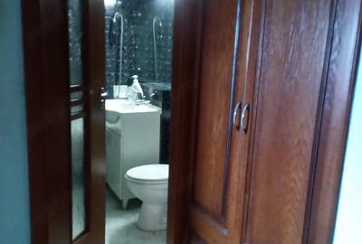 Apartament cu 2 camere decomandat în Girocului