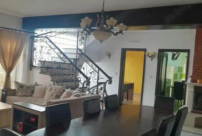 Casă cu 5 camere cu Teren 209 Mp în Central - 10