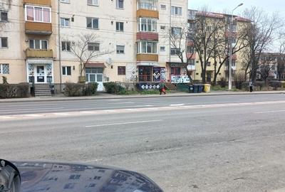 Spațiu comercial, de 45 mp, în Girocului - 3