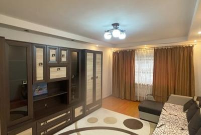 Apartament de vanzare, cu 2 camere decomandat, 50mp, etaj 4, zona Hotvon - 4