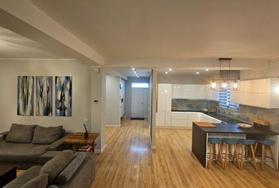 Casă cu 5 camere si Garaj, în American Village – Pipera – confort, eleganță - 46