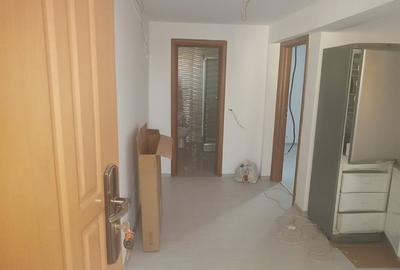 Casă cu 5 camere în Rahova