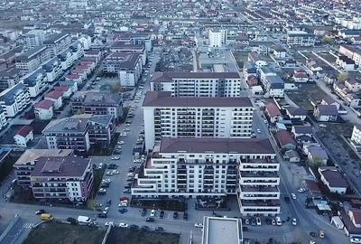 Apartament cu 3 camere decomandat, mobilat în Central