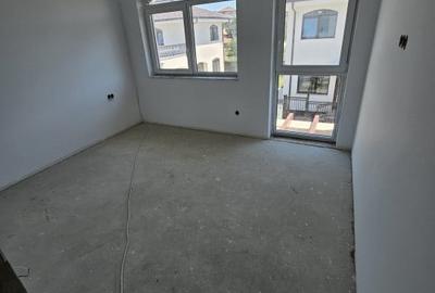 Casa individuala,  130 mp ,  teren 380 mp, zona Dezmir - 9