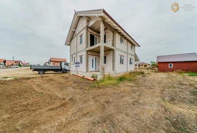 Casă cu 5 camere cu Teren 500 Mp în Horia - 1