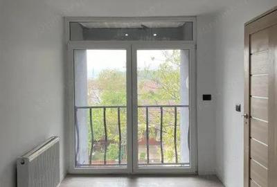 Apartament cu 3 camere semidecomandat, mobilat în Ghiroda - 8