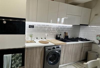 Apartament de Inchiriat 3 camere - 100 mp - 5