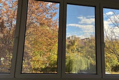 Vand apartament proaspat renovat , finisaje lux - 4