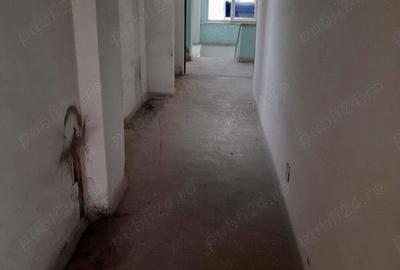 Ultracentral, etaj 1, posibil birouri, cabinete sau locuinte. - 8