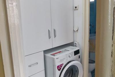 Apartament cu 3 camere semidecomandat în Bălcescu