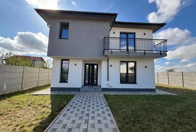 Casă cu Teren 500 Mp în Mogoșoaia