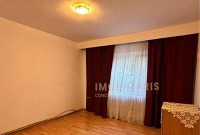 Apartament cu 3 camere decomandat în Central - 3