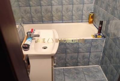 Drumul Taberei | 3 camere | Decomandat | An 1977 | ET 2/8 | Metrou 5' - 7