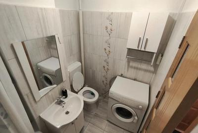 Apartament cu 3 camere decomandat în Central - 2