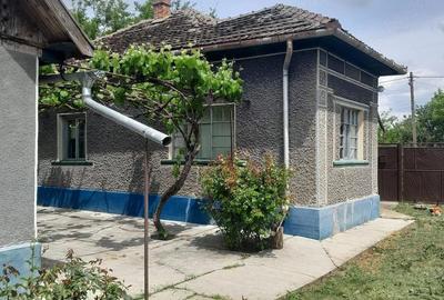 Casă cu 2 camere cu Teren 2880 Mp în Mișca - 1
