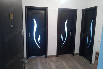 Apartament cu 2 camere decomandat în Tractorul - 10