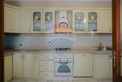 De vanzare vila cu 7 camere, drum privat, in zona de Dealuri - 15