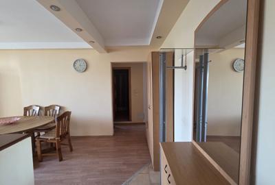 Apartament cu 2 camere decomandat în Central - 3