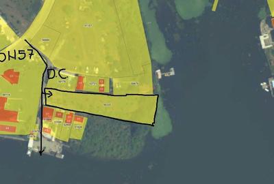 Teren de 3177 mp, în Eșelnița - 1