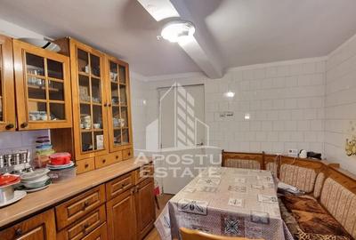 Casă cu 4 camere cu Teren 797 Mp în Mehala - 9